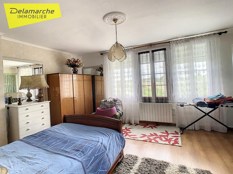 Maison - 77 m² - 5 pièces