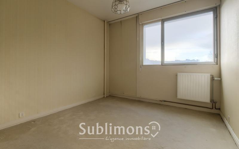 Appartement - 83 m² - 5 pièces