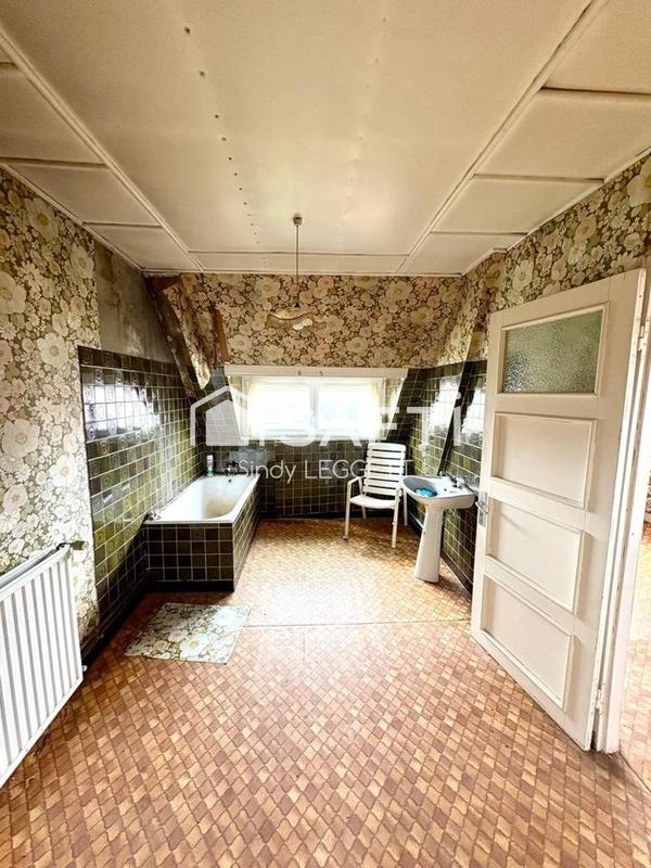 Maison - 90 m² - 5 pièces