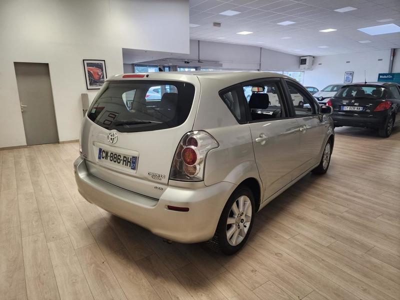 Toyota Verso Carolla 2.2 136cv Corolla