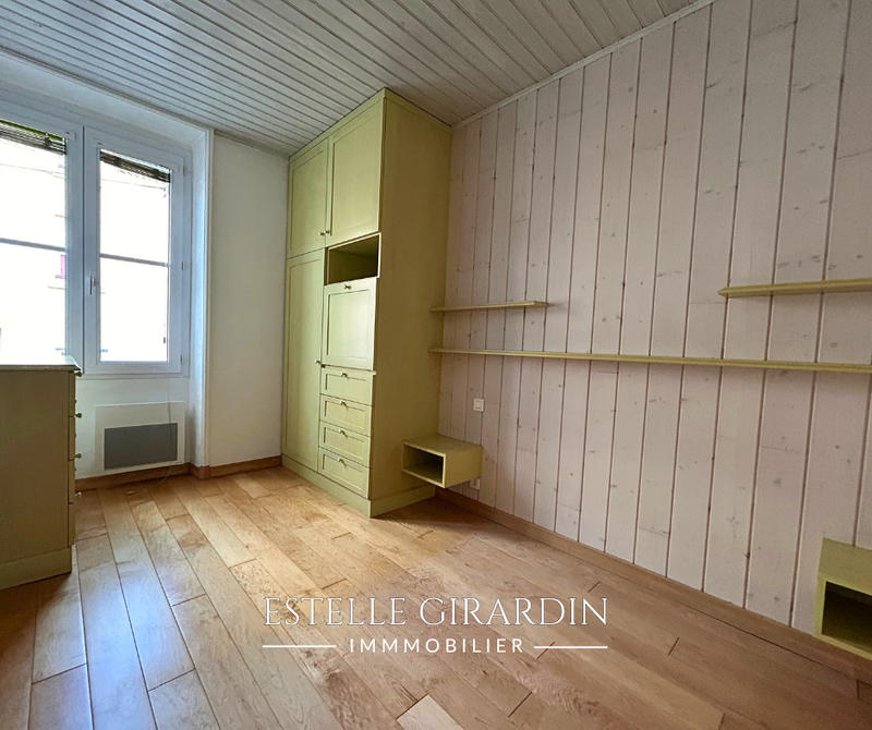 Maison - 115 m² - 6 pièces