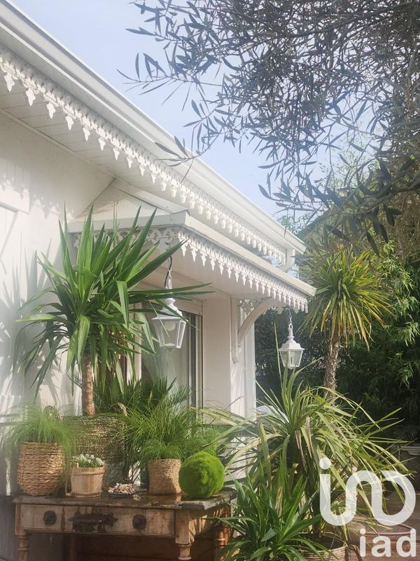 Maison - 95 m² - 4 pièces