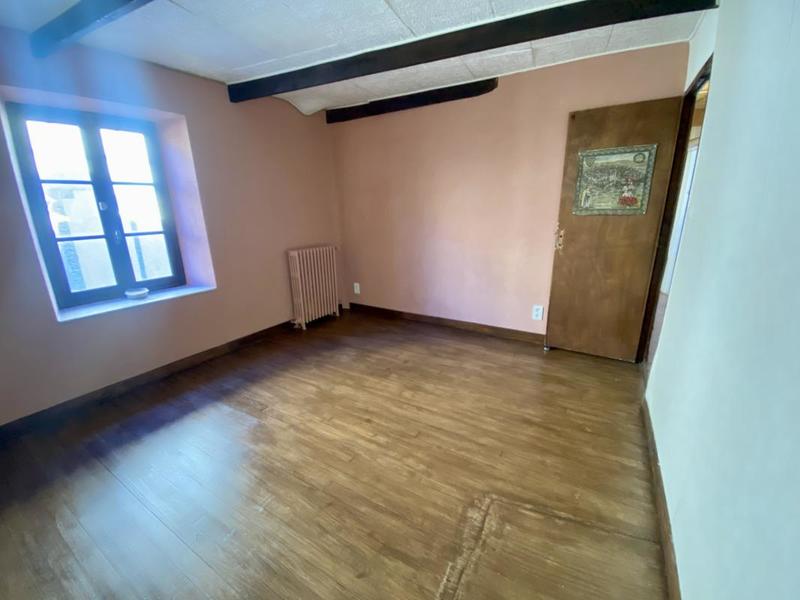 Château - 83 m² - 3 pièces