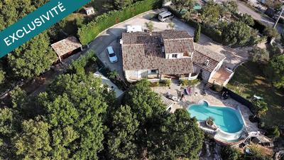 Maison - 155 m² - 4 pièces