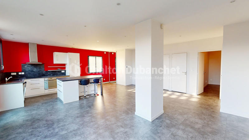 Appartement - 90 m² - 3 pièces