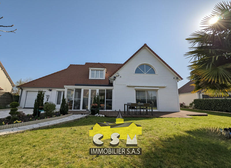 Villa - 207 m² - 7 pièces