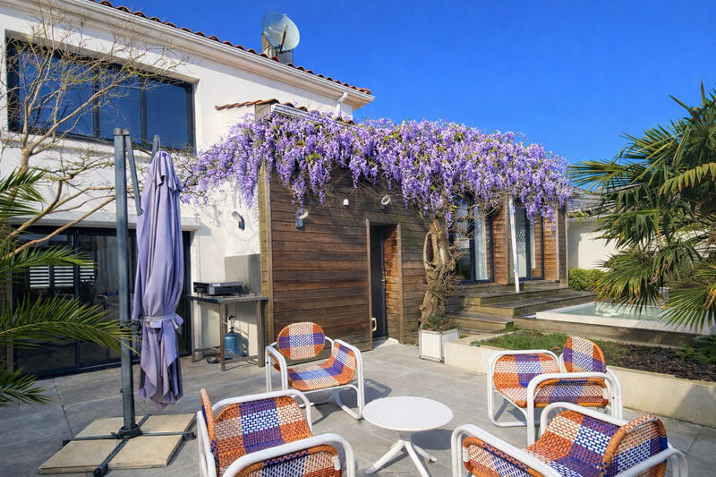 Maison - 185 m² - 6 pièces