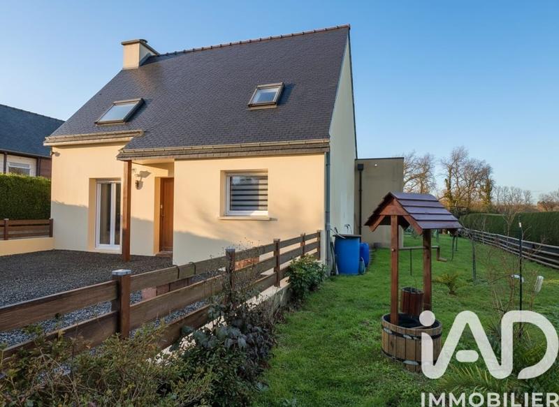 Maison - 95 m² - 5 pièces