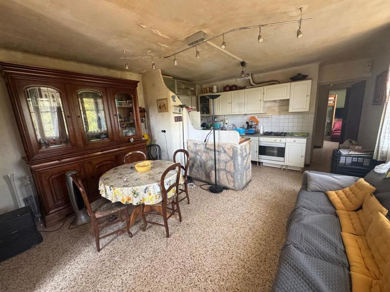 Immeuble - 142 m² - 4 pièces