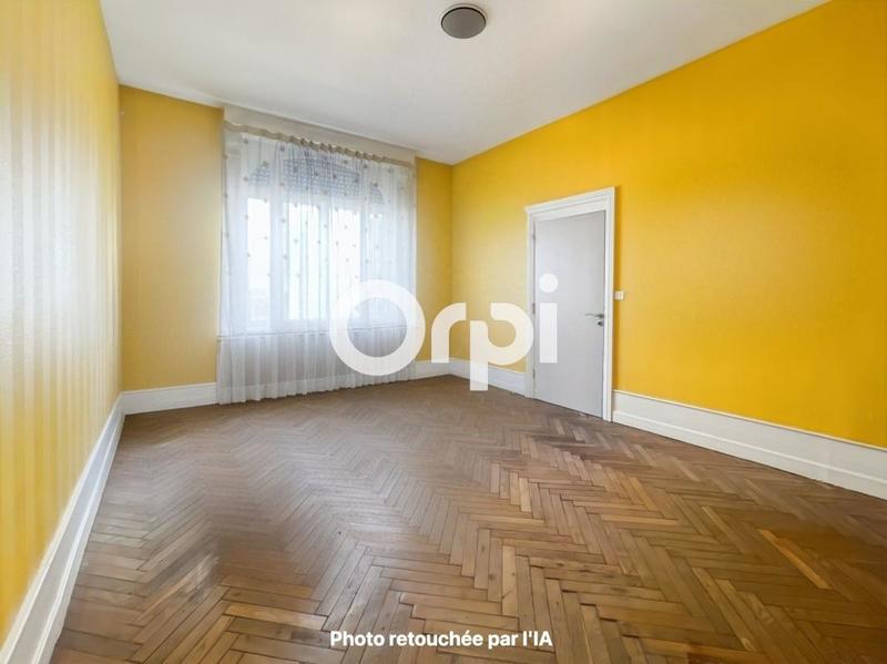 Maison - 187 m² - 6 pièces