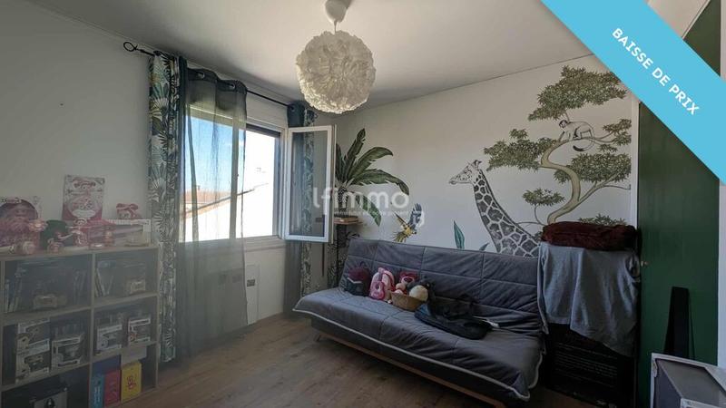 Maison - 95 m² - 5 pièces