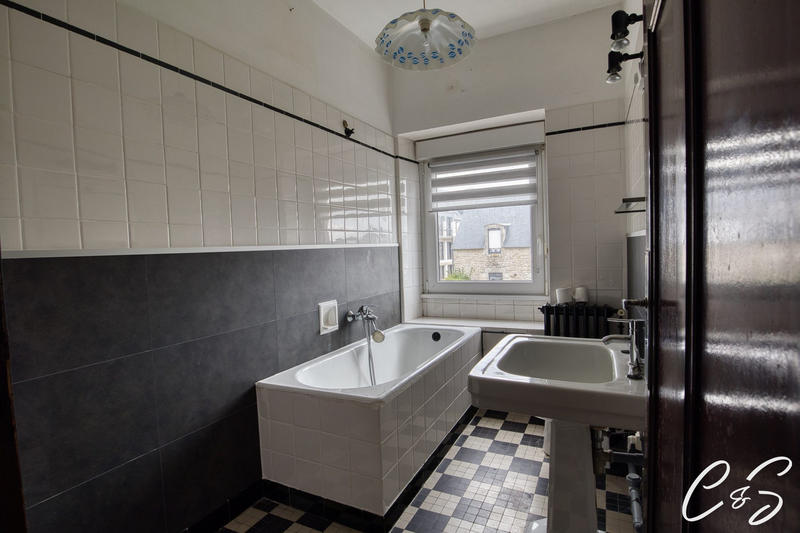 Maison ancienne - 120 m² - 5 pièces