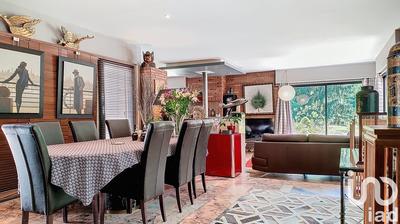 Maison de maîtres - 228 m² - 8 pièces