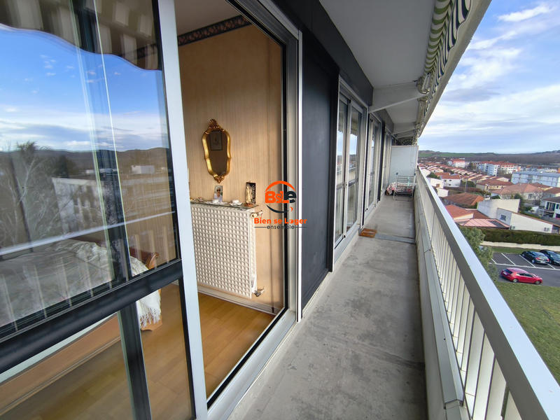 Appartement - 85 m² - 4 pièces