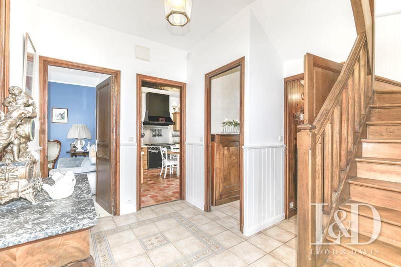 Maison - 170 m² - 6 pièces