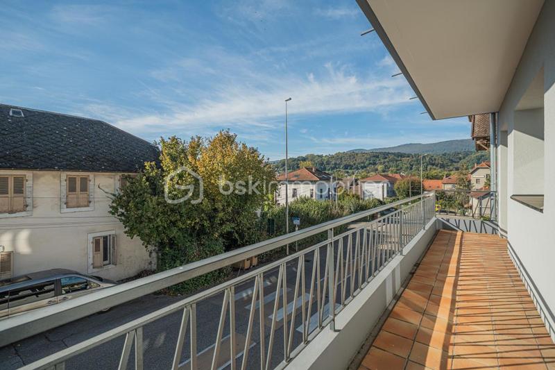 Appartement - 122 m² - 4 pièces