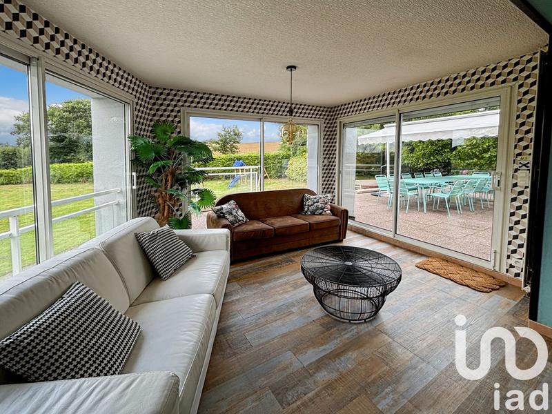 Maison - 800 m² - 20 pièces