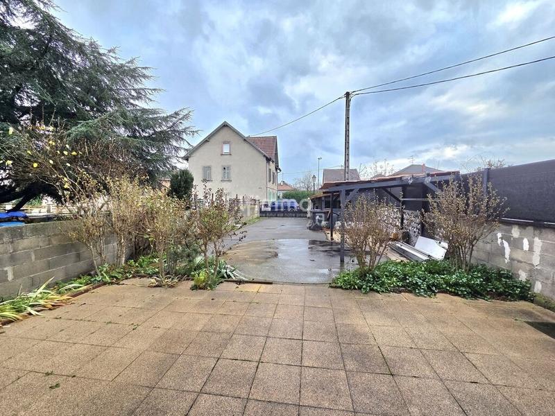 Maison - 102 m² - 5 pièces