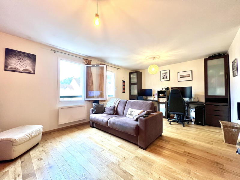 Maison - 135 m² - 6 pièces