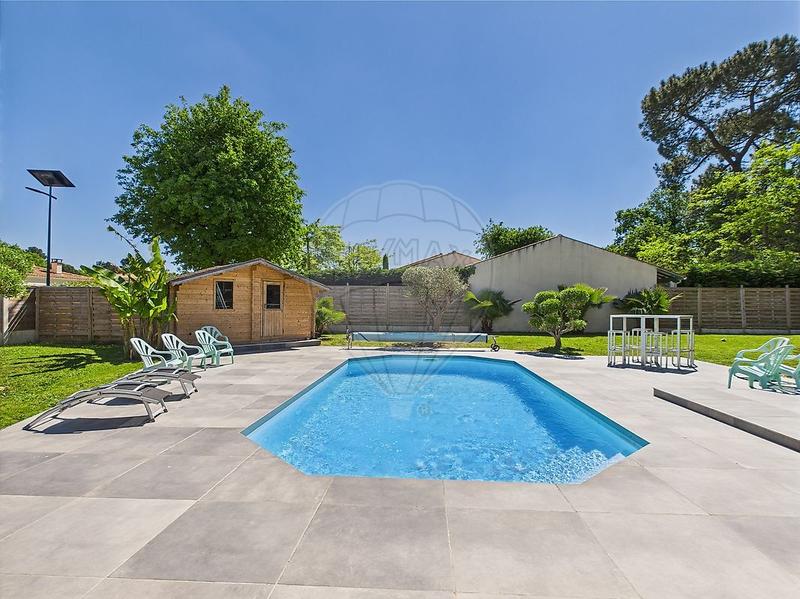 Maison - 172 m² - 5 pièces