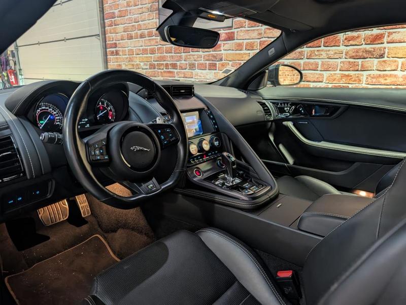 Jaguar F-Type R phase 2 V8 5.0 550ch