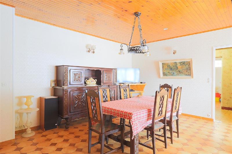 Maison - 95 m² - 6 pièces