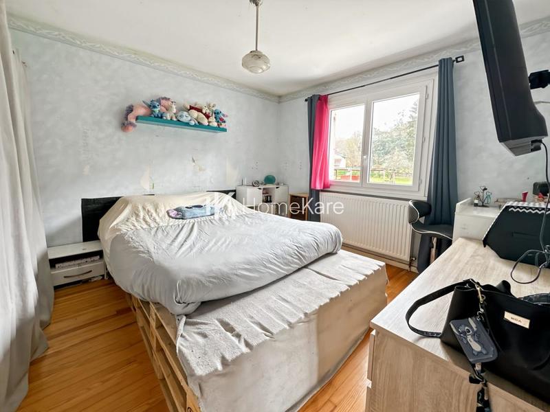 Maison - 110 m² - 4 pièces