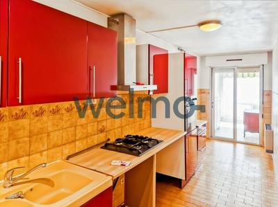 Appartement - 80 m² - 3 pièces