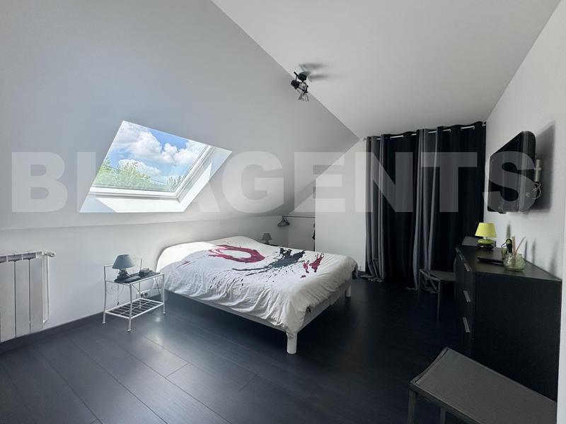 Maison - 145 m² - 5 pièces