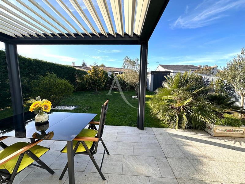 Maison - 96 m² - 4 pièces