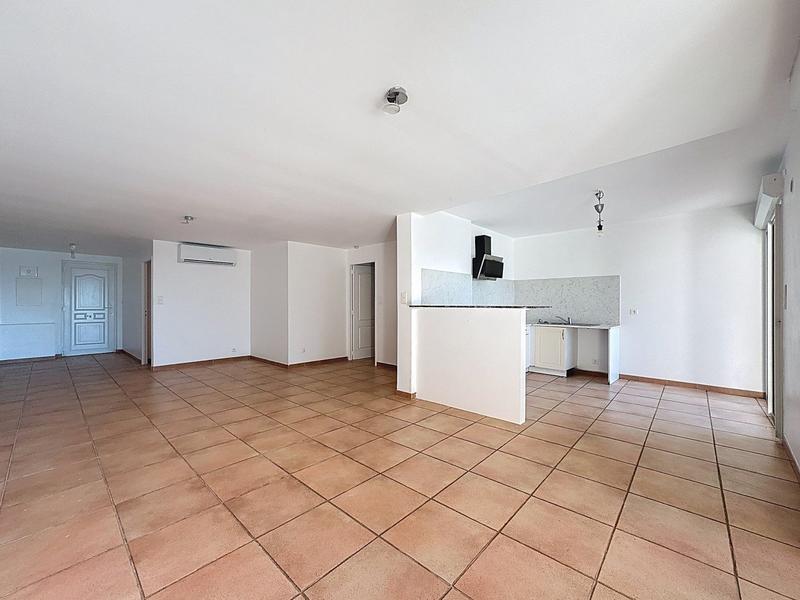 Appartement - 83 m² - 4 pièces