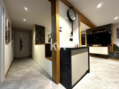 Appartement - 85 m² - 4 pièces