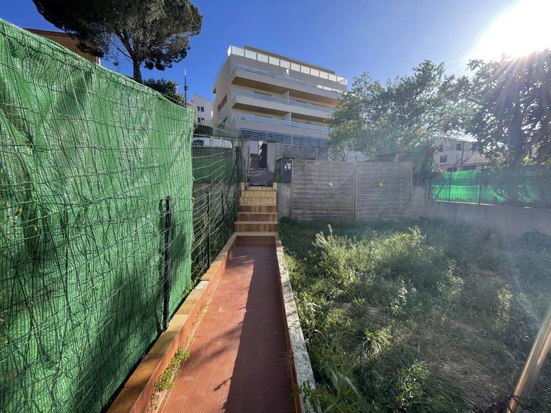 Maison - 170 m² - 10 pièces