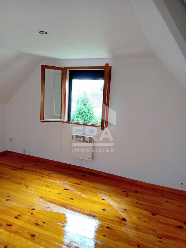 Maison - 81 m² - 5 pièces
