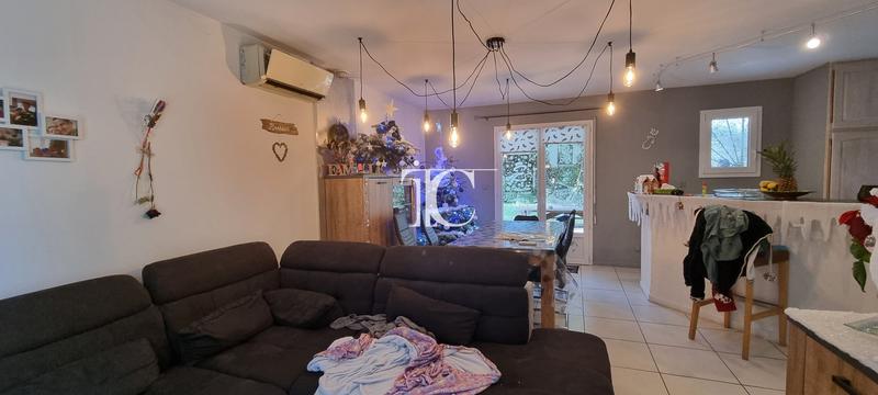 Villa - 76 m² - 5 pièces