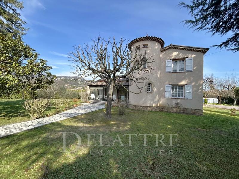 Villa - 170 m² - 5 pièces