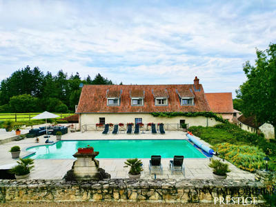 Propriété - 172 m² - 7 pièces