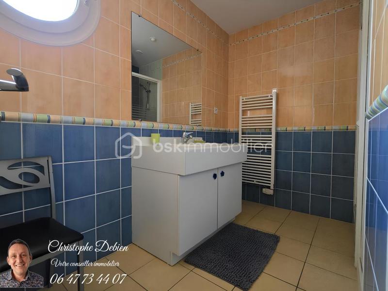 Pavillon - 165 m² - 6 pièces