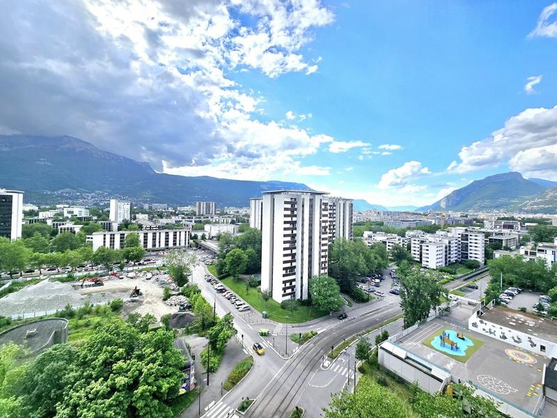 Appartement - 86 m² - 5 pièces