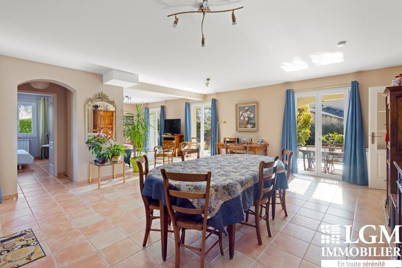 Maison - 130 m² - 5 pièces