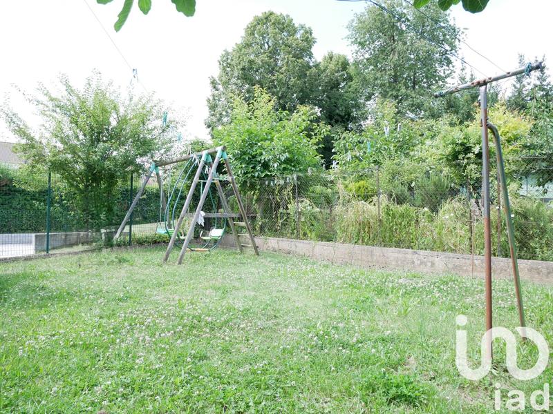 Maison - 220 m² - 9 pièces