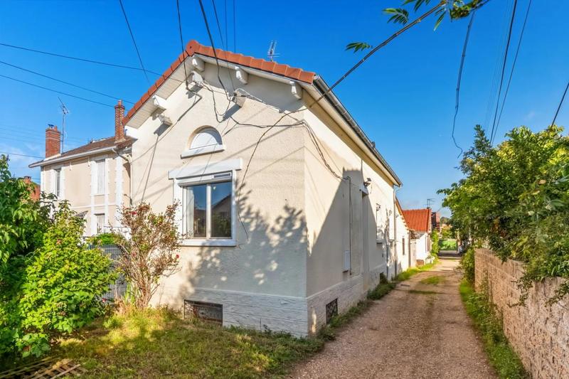 Maison - 70 m² - 5 pièces