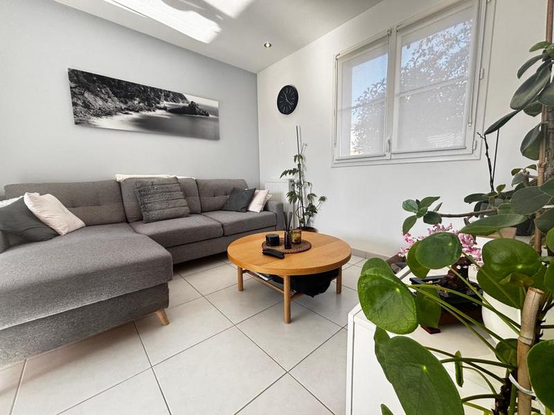 Maison - 70 m² - 3 pièces