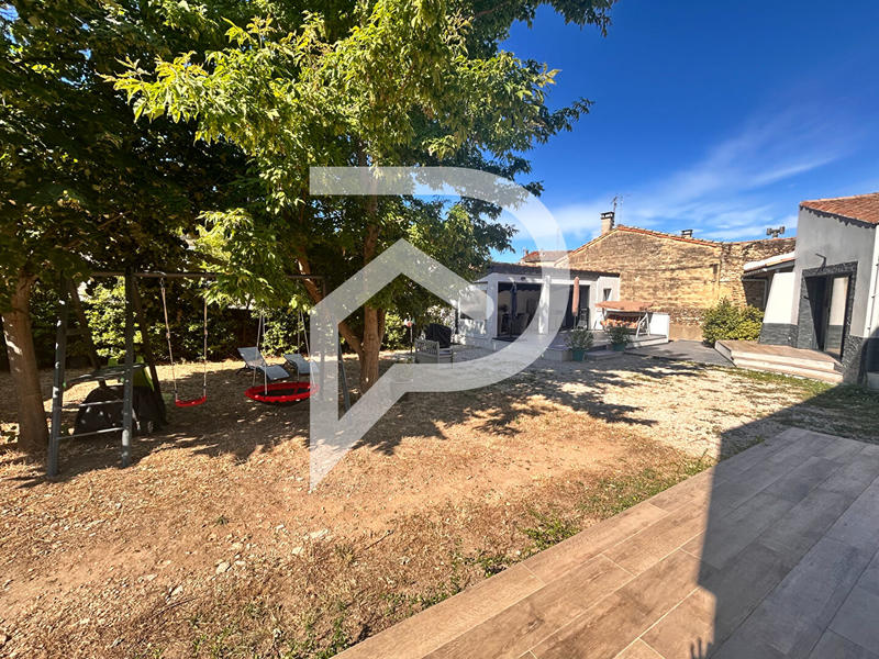 Maison - 171 m² - 6 pièces