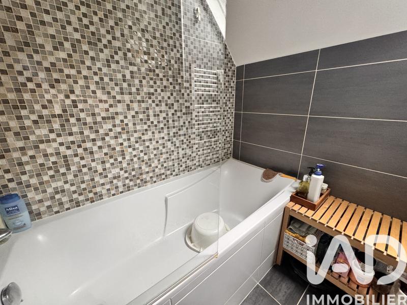 Appartement - 101 m² - 5 pièces