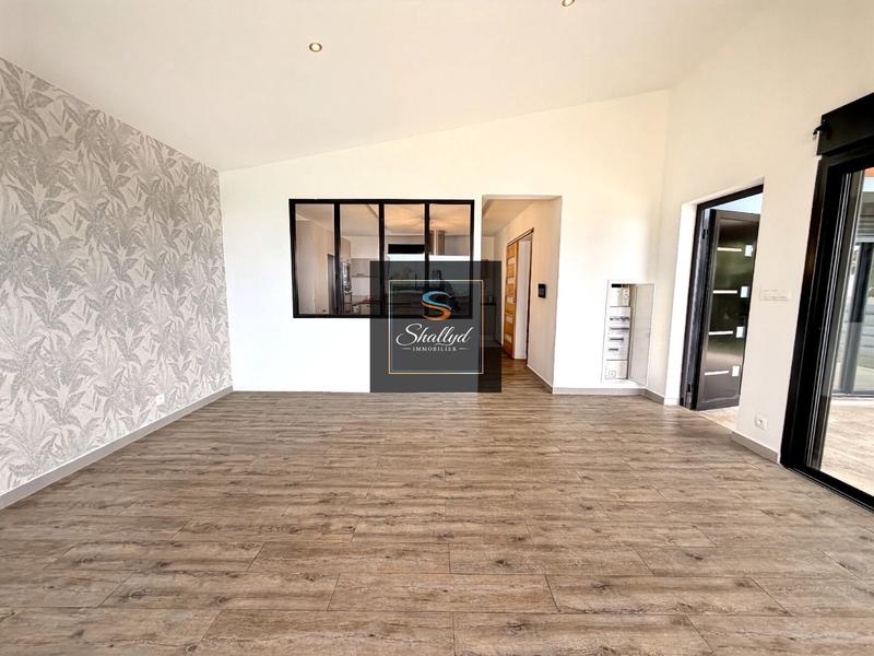 Maison - 100 m² - 4 pièces