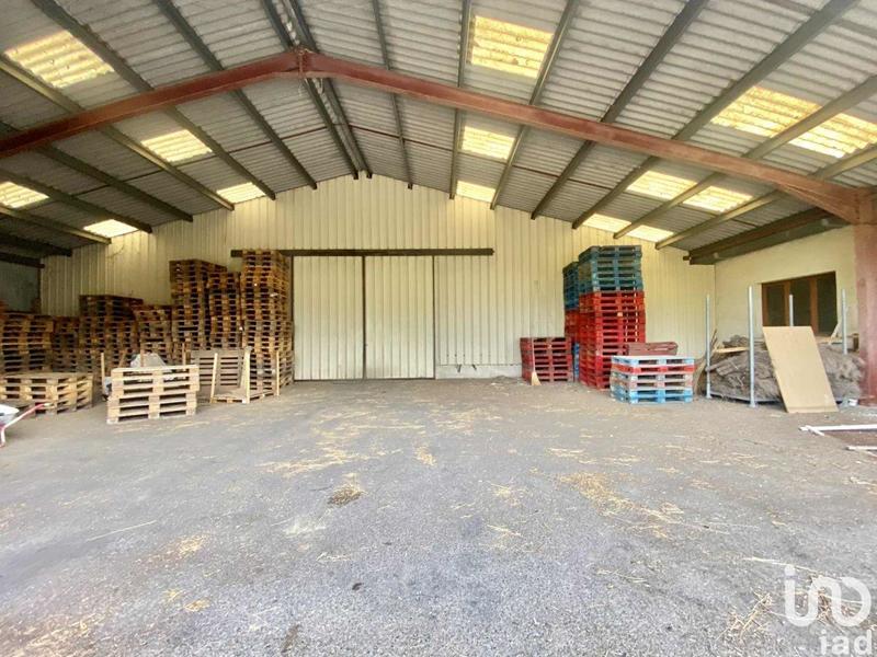 Local commercial - 1 408 m²