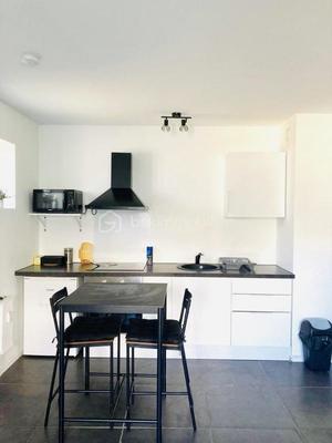 Studio - 33 m² - 1 pièce