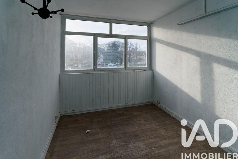 Appartement - 81 m² - 5 pièces