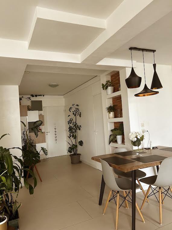 Appartement - 82 m² - 4 pièces